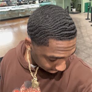 Meet your Posher, Suntori